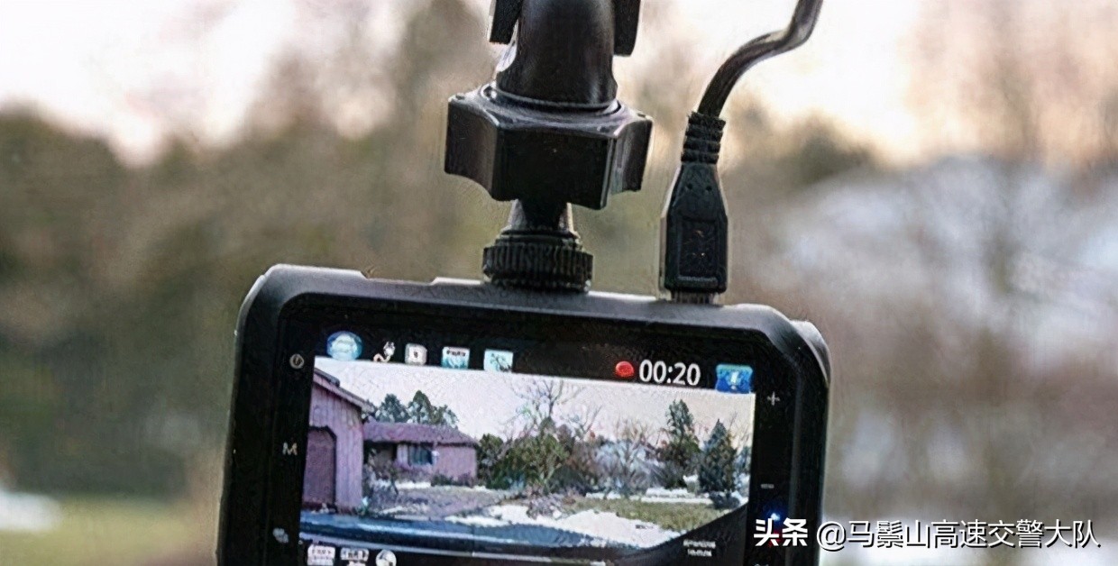 新手第一次开车上高速注意啥?高速行车40项要点请收下