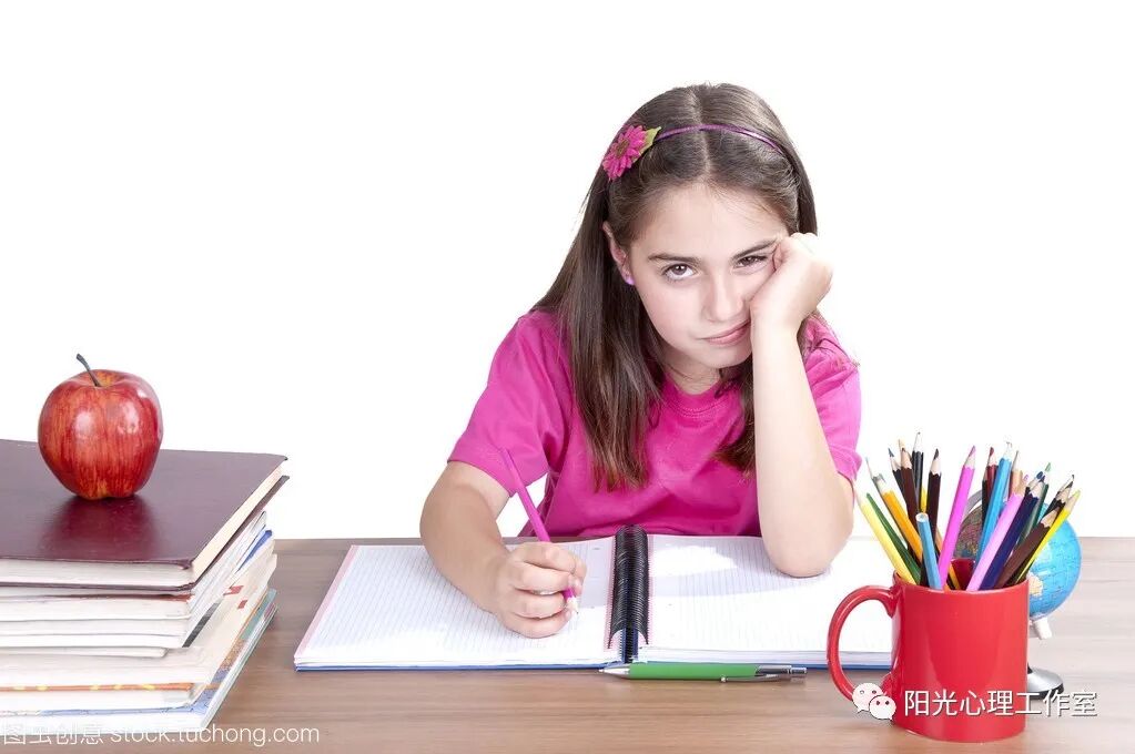 高考心理辅导:正确看待考试焦虑,调整认知缓解压力