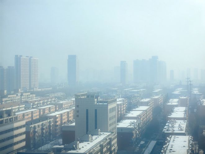 河北多地重污染致单双号限行，元旦出行受影响，经济或受波及