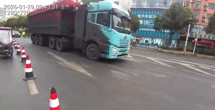 普定交警查处酒驾,营运司机付某饮酒驾驶营运车被严惩