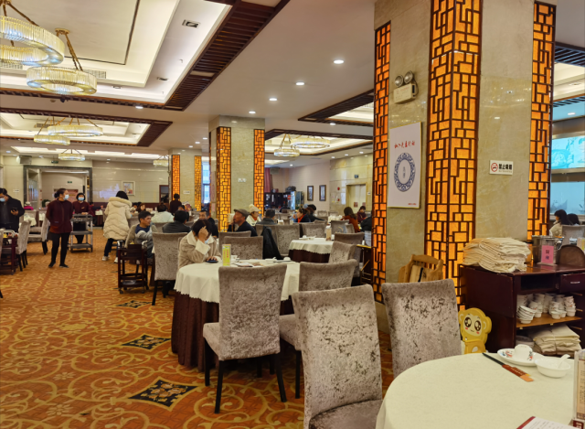 端州城区餐厅疫情防控措施严格,保障顾客用餐安全