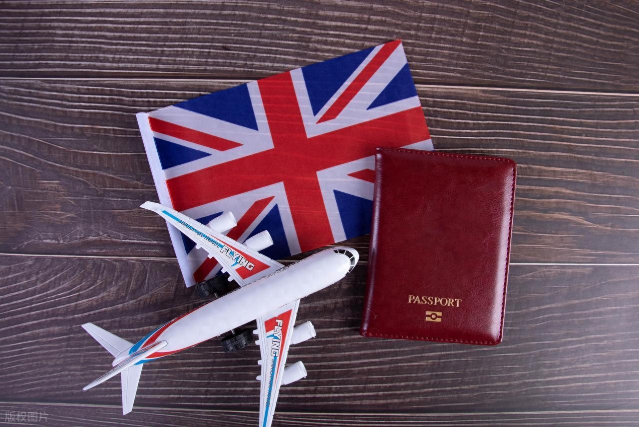 2026年英国留学费用真相：学费生活费全解析，附省钱技巧