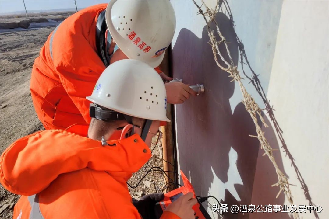 酒泉高速养护所多举措养护桥梁,提升安全运行水平