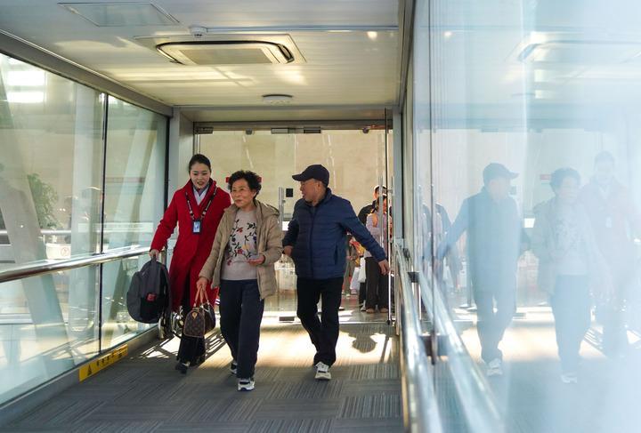 春节假期客流强度大,全社会跨区域人员流动量或创新高