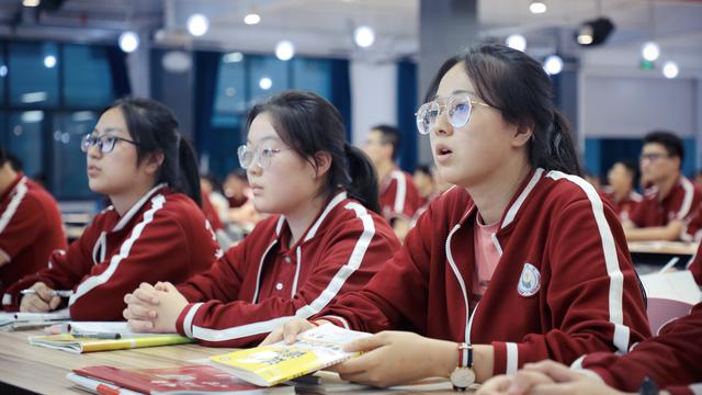 高考成绩揭晓后,这些分数段考生到底适不适合复读?