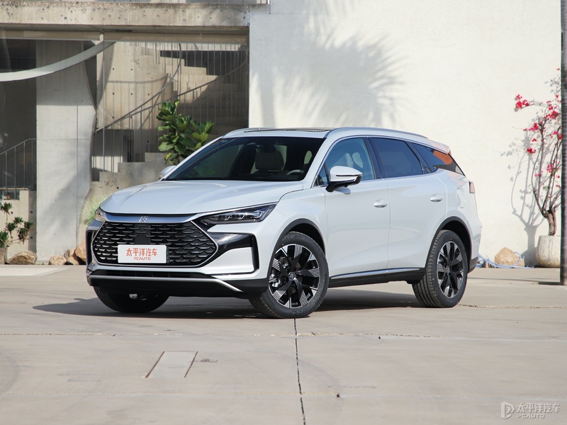 高速上遇事故故障咋求助？这些救援电话号码快收藏