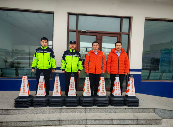 春节返乡潮，平安产险山东分公司守护高速出入口及景区安全